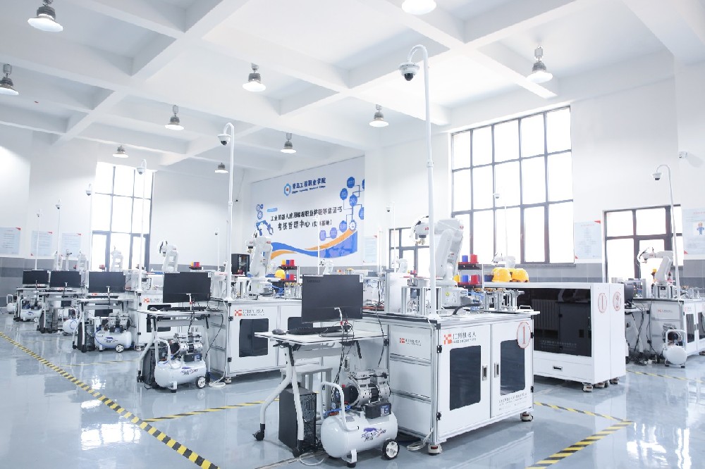 合肥立信学校机电一体化技术专业