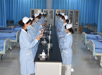 合肥立信学校护理专业